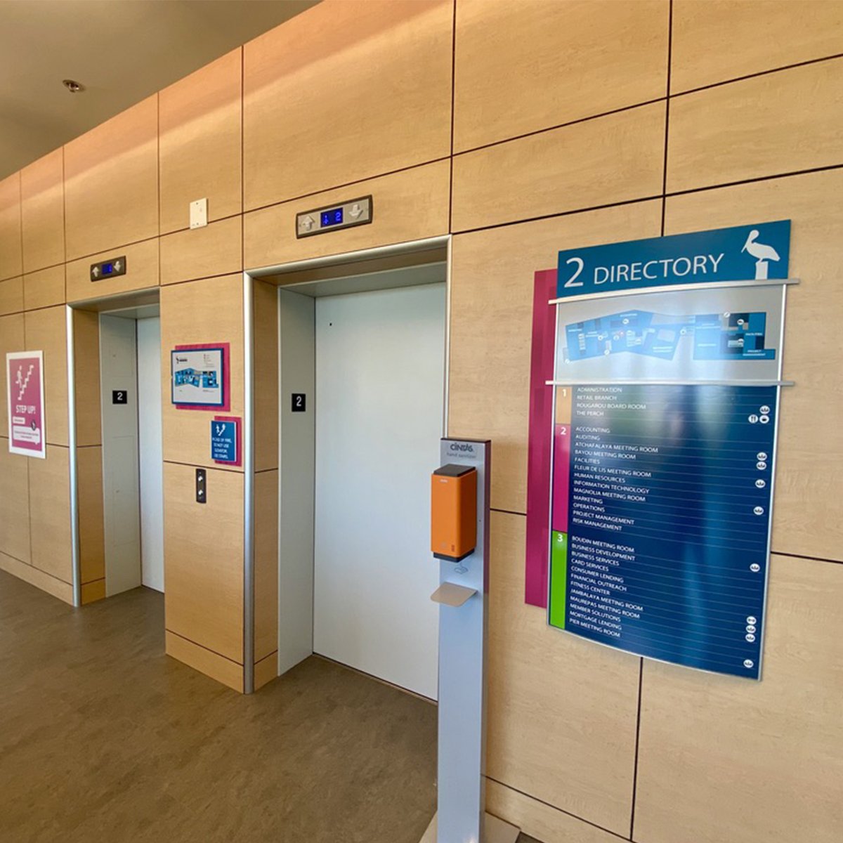 ASI was contracted to complete #branding and #wayfinding signage for the new @PelicanStateCU  HQ

Different building floors were color-coded to guide the user through the space. #ADA signs included a #modular frame for easy future updates

Read More: asisignage.com/portfolio/peli…