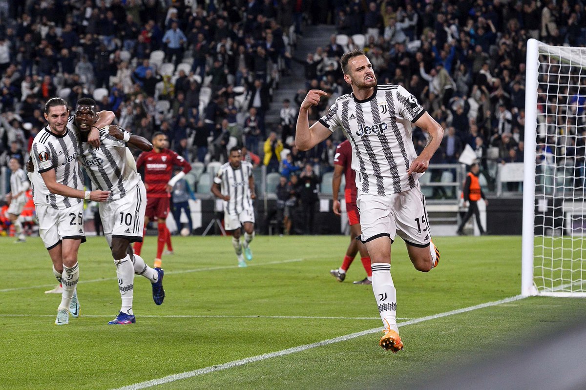 juventusfcen's tweet photo. F ｅｄｅｒｉｃｏ
I
N
O

A
L
L
A

F
I
N
E

#JUVSEV #UEL https://t.co/UYl6GMsW2C