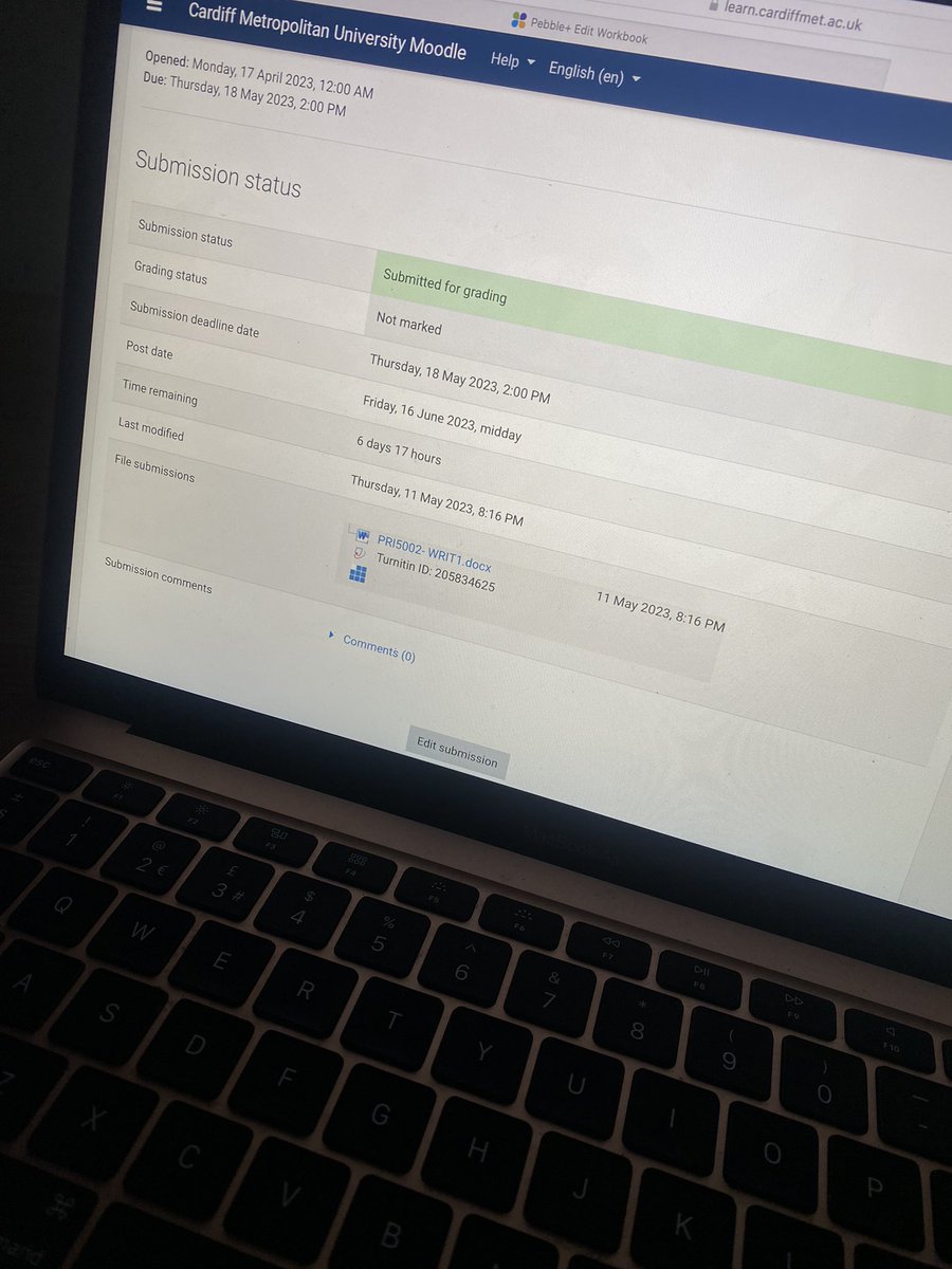 Year 2 completed 🎉 What an amazing feeling to have submitted my final assignment! Exciting times ahead for my final year 👩‍🏫 🫶