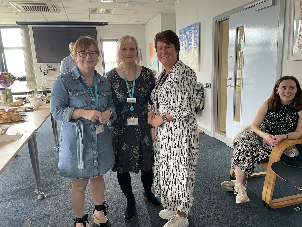 audrey harris tweet media