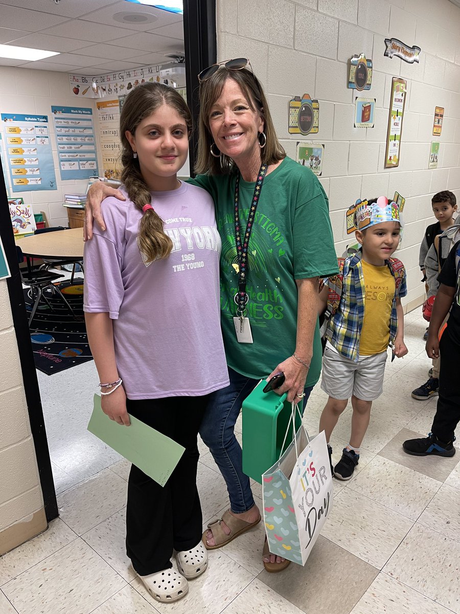 Amy Blaze-Becker tweet media