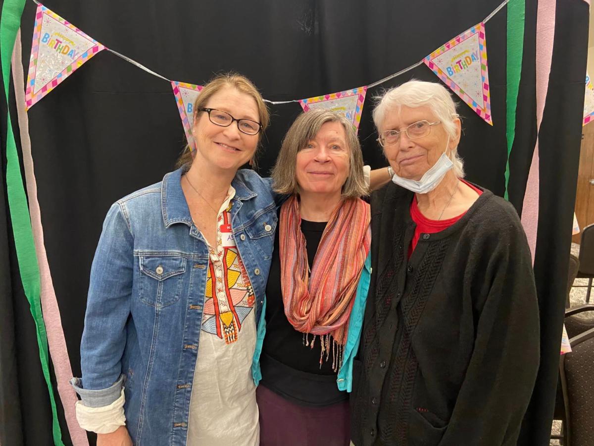 TimeBanksOrg's tweet photo. Happy 13th birthday to the Kent Community TimeBank!!  They sure know how to throw a party!  

#community #timebank #Timebanking #bethechange #timeiscurrency #timeexchange https://t.co/hEliYeNjRS