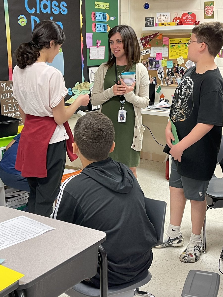 Amy Blaze-Becker tweet media