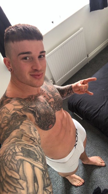 Promo now on! Click https://t.co/3x6d7ZPEFy ☺️👀 https://t.co/VL0eIJoXfM