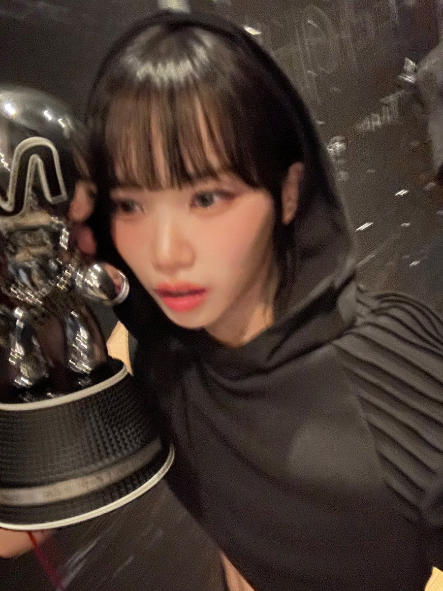 kcwblog's tweet photo. chaewon weverse update https://t.co/aQEn0FlZCd