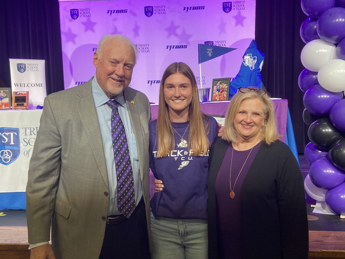 🤍💙It’s SIGNING DAY!! 💙🤍
Happy Signing Day to Georgia Scott! 
Georgia is an incredible and impressive TST athlete and today, she signed with Texas Christian University to continue her track career. 
We are beyond proud of Georgia and all of her achievements.