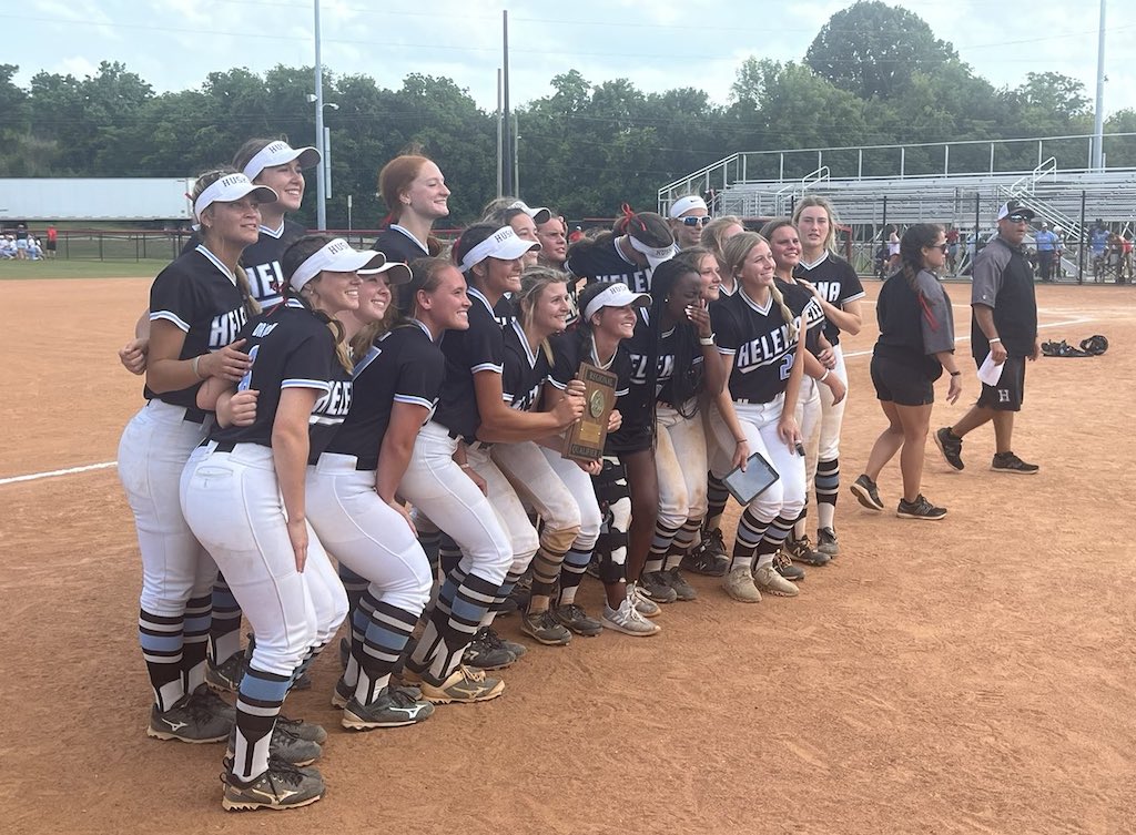 The Helena Huskies are headed back to the Class 6A State Tournament after a perfect showing at this year's Central Regional Tournament in Montgomery to win the Region Championship. 

Story: shelbycountyreporter.com/2023/05/11/hel…