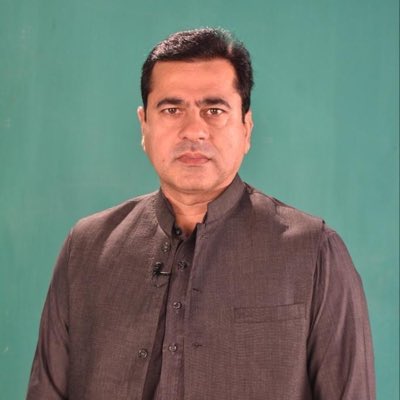 AnwarLodhi's tweet photo. عمران ریاض اس وقت امپورٹڈ حکمرانوں کی قید میں ہیں.. اللہ تعالیٰ انہیں اپنے حفظ و امان میں رکھے https://t.co/GU0b0XNzKc
