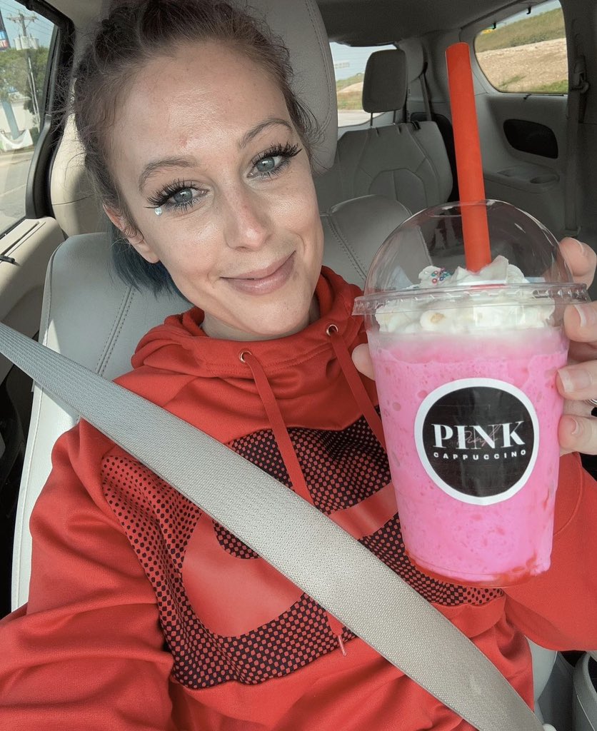 Amanda Stanford tweet media