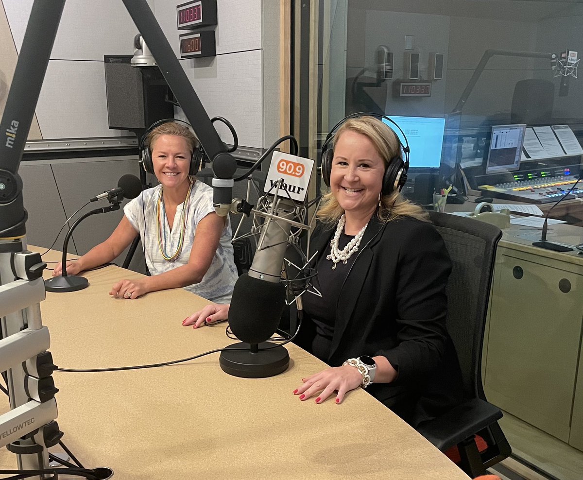 Brooke Thomson (@brookemthomson) on Twitter photo Thank you @tiziana_dearing and <a href="/RadioBoston/">Radio Boston</a> for hosting me, <a href="/eromanesq/">Eneida Román</a>, and <a href="/megandriscollco/">🌟Megan Driscoll Consulting🌟</a> this morning to talk pay transparency and wage equity legislation and how it will strengthen our economy and make us more competitive! #mapoli #wageequitynow #aimhigh Thank you @tiziana_dearing and <a href="/RadioBoston/">Radio Boston</a> for hosting me, <a href="/eromanesq/">Eneida Román</a>, and <a href="/megandriscollco/">🌟Megan Driscoll Consulting🌟</a> this morning to talk pay transparency and wage equity legislation and how it will strengthen our economy and make us more competitive! #mapoli #wageequitynow #aimhigh