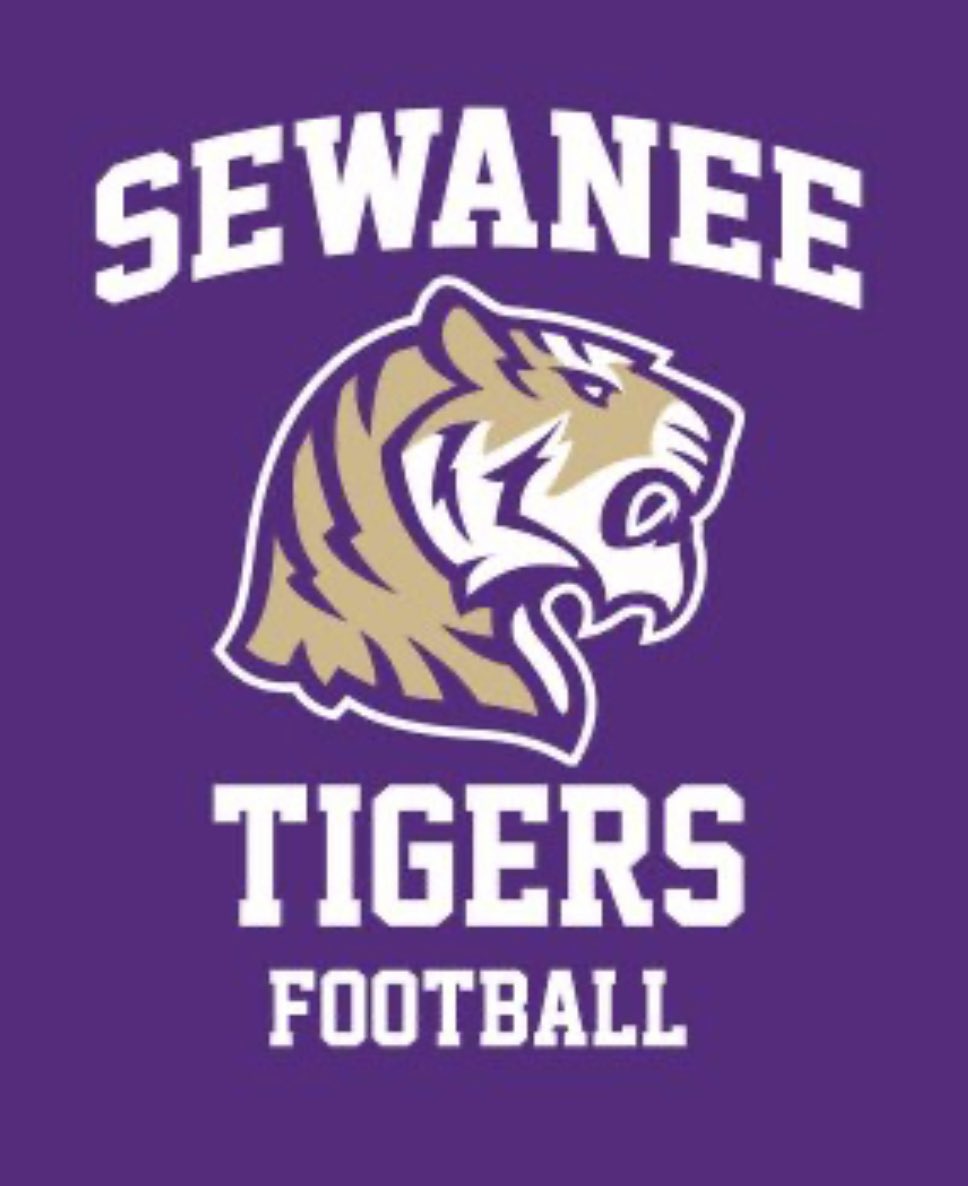 conner_hutto's tweet photo. All Glory to God! Blessed to receive my first offer from @SewaneeFootball @coachbradwells @ValwoodFootball https://t.co/rYy64Pw9yY