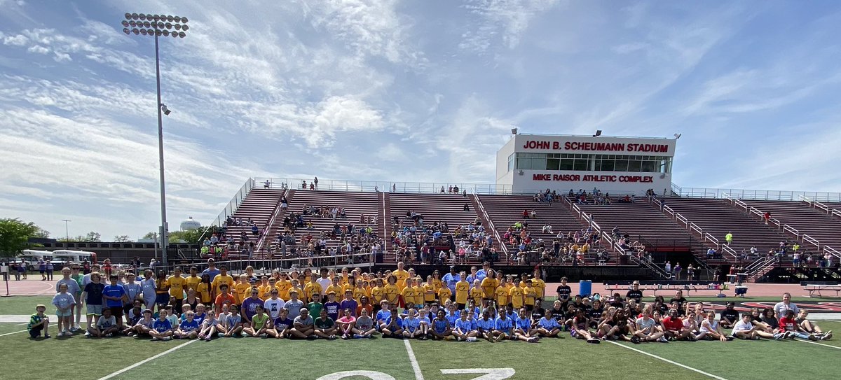 Broncho Track & Field tweet media