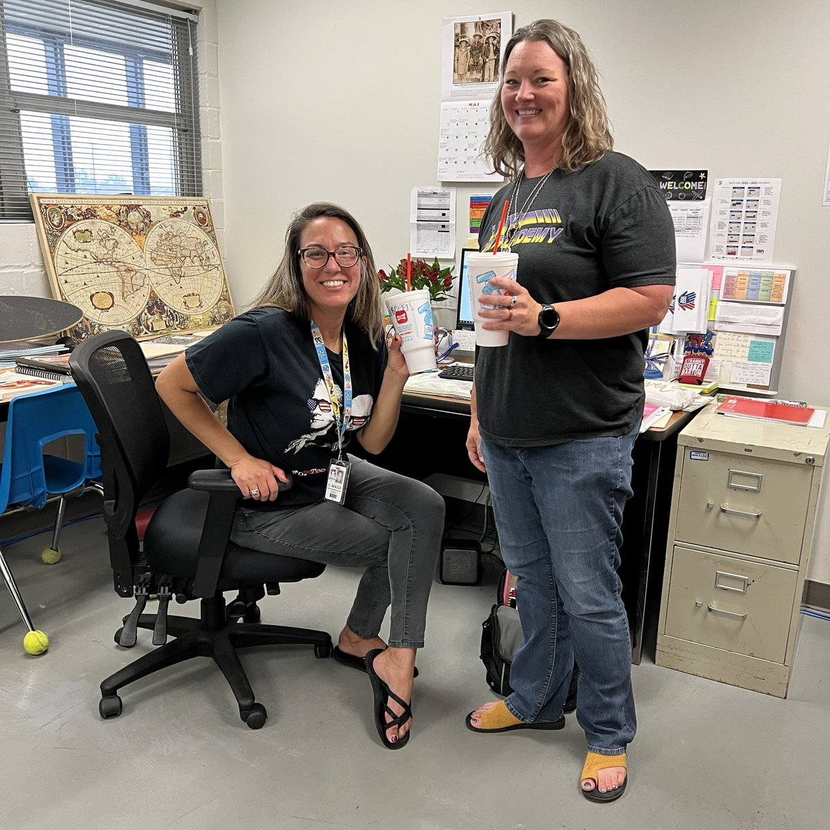LiveOakOwls's tweet photo. Today the LOA staff got snacks, Sonic drinks, handmade cards, and personalized coasters from student, Jace Robison and his moms, Jessica and Andrea. So grateful!!
#TeacherAppreciationWeek2023 #bestjobintheworld #liveoakowls #liveoakacademy #loa #StillUndefeated #undefeatedowls https://t.co/tOII9mxHod