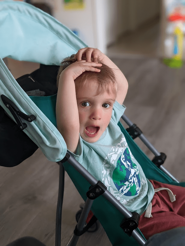 Tara Lain tweet media