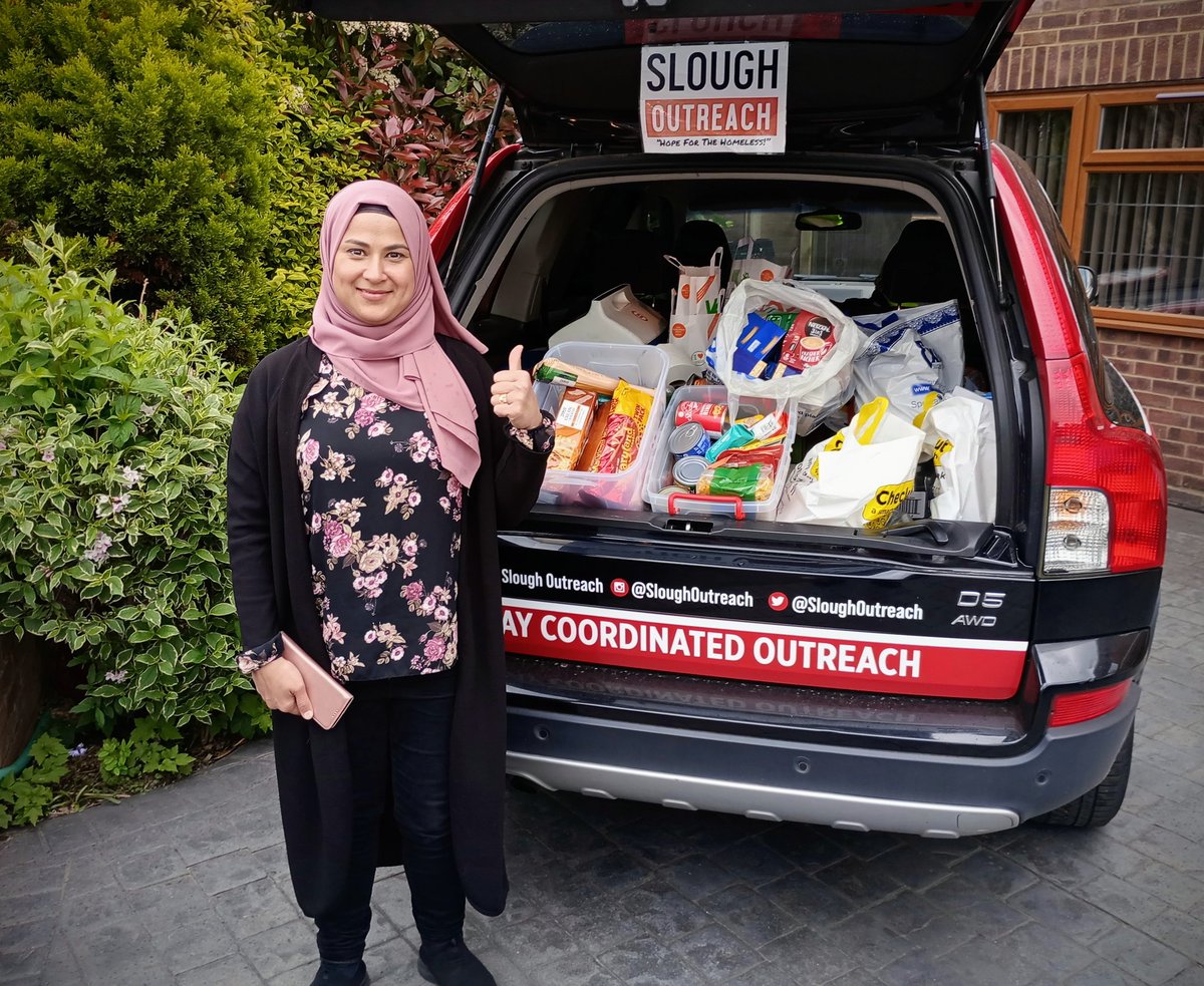 We are so grateful to Afshan for her generous donation of non-perishable food items to our food bank! Afshan's school, James Ellimen Academy, collected the donations as part of their recent food drive.
Your donations help us provide food to those in need in our community. 🙏🏼
