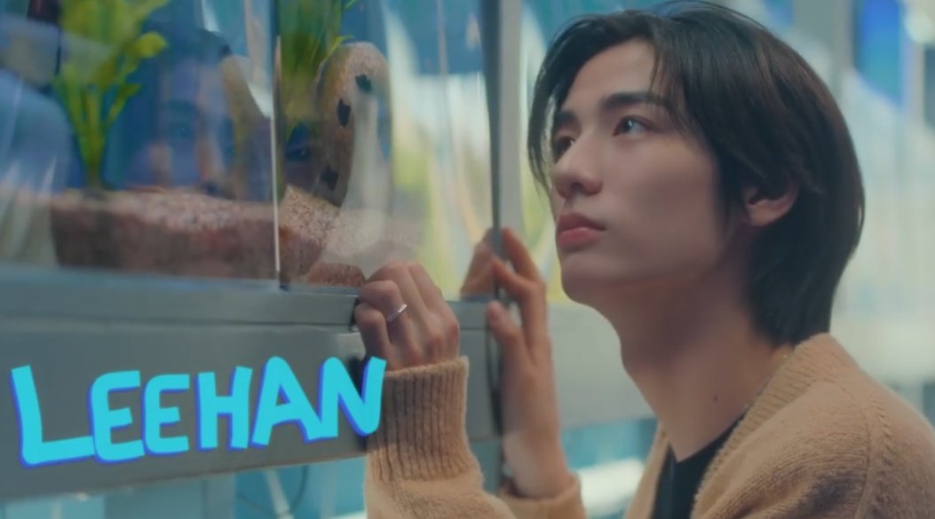 bonedopics's tweet photo. Stage Name: Leehan (이한)
Birth Name: Kim Dong Hyun (김동현)
Birthday: 2004
Nationality: Korean

#LEEHAN
#BOYNEXTDOOR https://t.co/au6juzfj8o