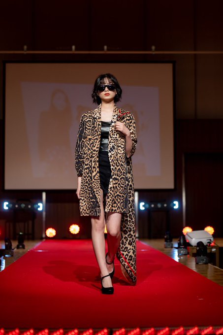 Twitterのコスプレ画像2