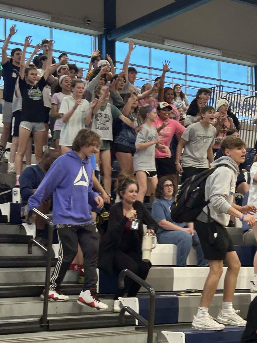 Gates Chili’s Peer Leaders tweet media