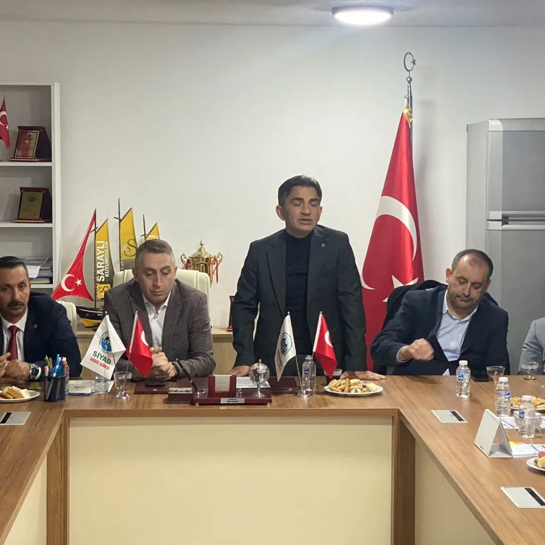 CYaylak's tweet photo. #SİNOPLULAR #DERNEĞİ 
MHP Gebze İlçe Başkanımız Sayın Bülent Özdemir, İlçe Yöneticilerimiz ve Milletvekili Adaylarımız Sayın Haktan Kalıntaş, Sayın Celalettin Yaylak, Sayın Hacı Ertan ile birlikte, Gebze Sinoplular Derneğini ( SİYAD) ziyaret ettik. https://t.co/htK0KdpY3M