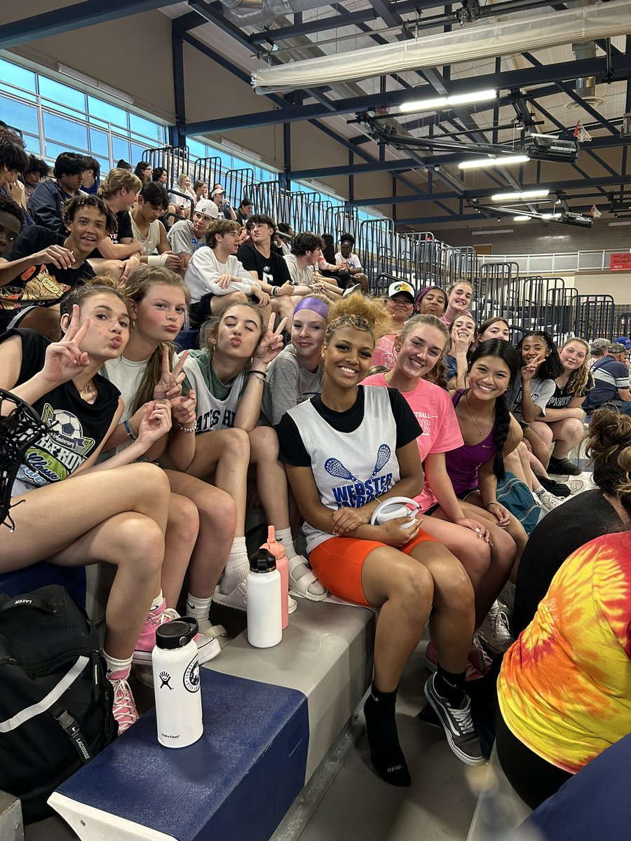 Gates Chili’s Peer Leaders tweet media