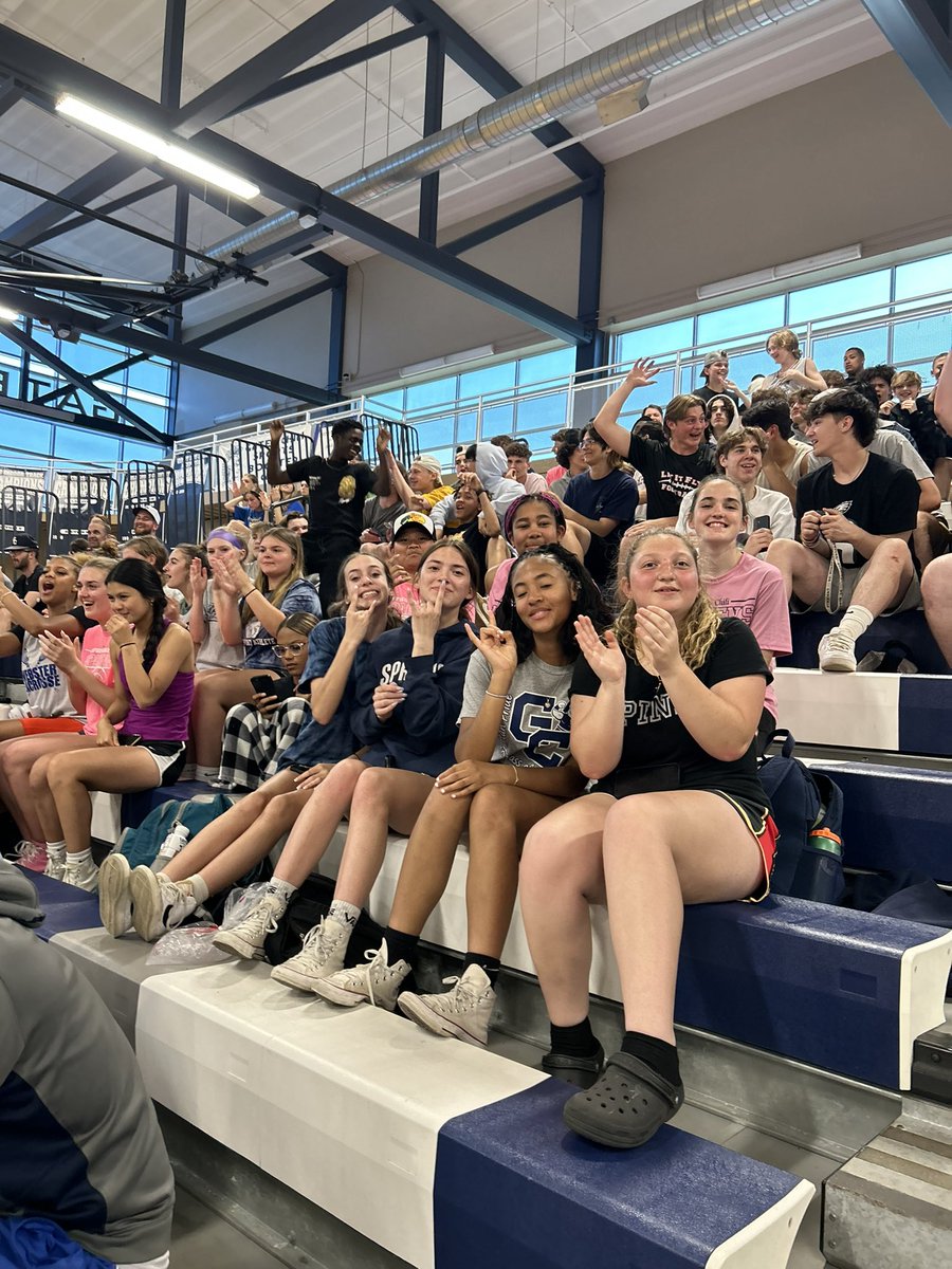 Gates Chili’s Peer Leaders tweet media