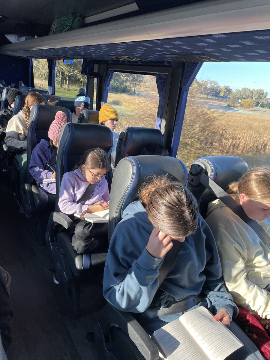 StDomsCE's tweet photo. It was an early start this morning. Home time! 🚌 https://t.co/tcGnWoXFZH