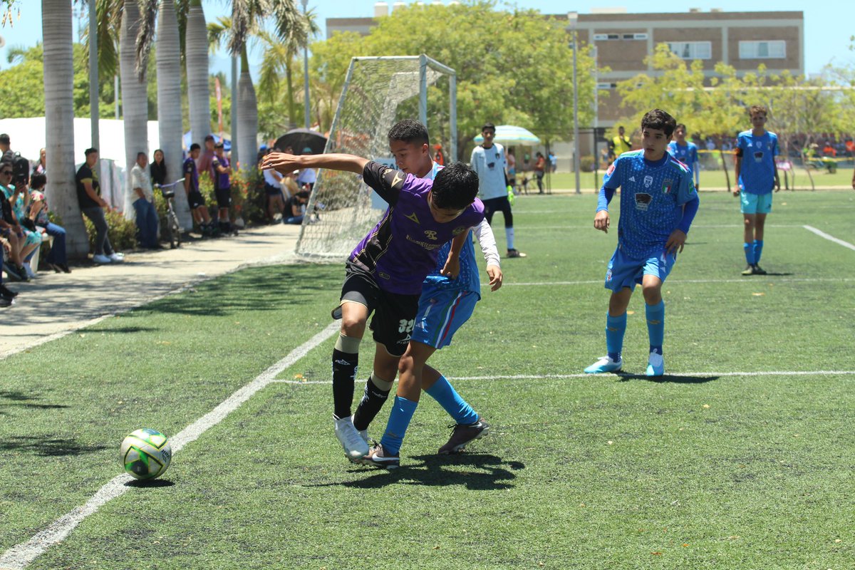 MazatlanFC's tweet image. Iniciamos la @CopaMazatlan #ARREbatando 🏆

GANAMOS 
#Sub12: 1-0
#Sub13: 2-0