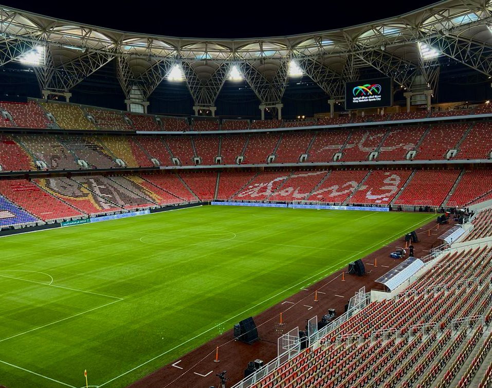 alwehdaclub1's tweet image. 📍الجوهرة بدعمكم ستكون حمراء مُشعه♥️🏟️
اكتملت جاهزية تيفو نادينا لأغلى الكؤوس..
باقي تكّه وتفرح مكة 😎🚨

#في_حب_مكة 
#الوحدة_لأغلى_الكؤوس