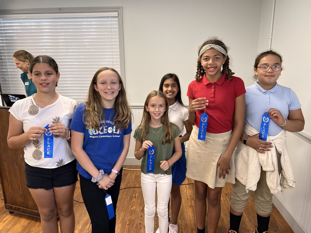 MagnetOsceola's tweet photo. ORCA Data Jam! Check out our FB page to learn why our Explorers created award winning visual representations of data that are pictured below! #keepshining @IRCSchools https://t.co/x66rcCfIPt