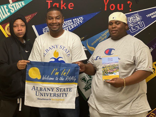 #PCNation the word of the day is “scholarship”! Kayla Richardson and Robert Knight were awarded full band scholarships to <a href="/AlbanyStateUniv/">Albany State University</a> today! We’re proud of these talented #Firebirds! <a href="/MiriamHarring14/">Miriam Harrington, Ed.D</a> <a href="/MetroSchools/">Metro Schools</a>  #WeArePearlCohn #ExcellenceLivesHere