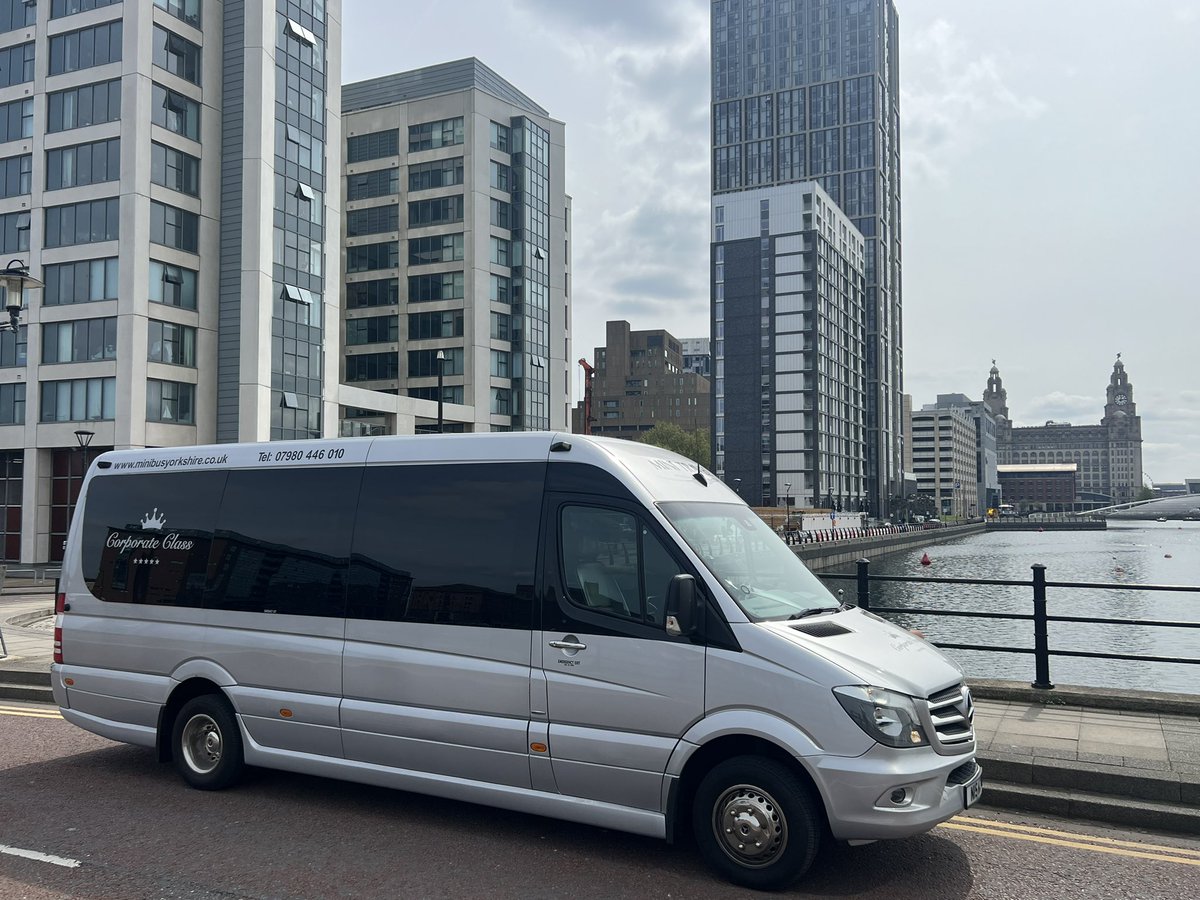 mini_travelExec's tweet photo. Vip delegates from Canada visiting Liverpool #minibushire #Canada #Corporate #leeds #york https://t.co/fMegZksgX6