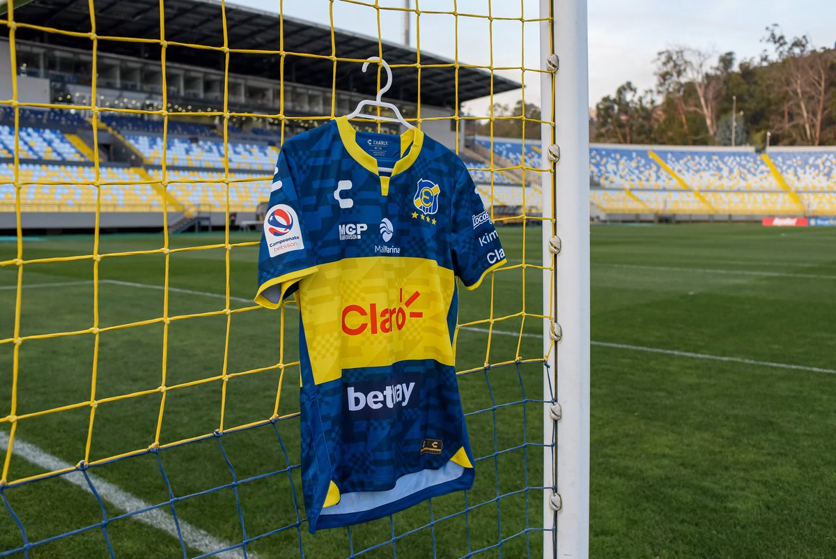evertonsadp's tweet photo. ¡Hola, preciosa! ❤️‍🔥 ¡Que hermosa estás para esta noche! 🥰

#VamosEverton 💙💛 https://t.co/78QedOALDZ