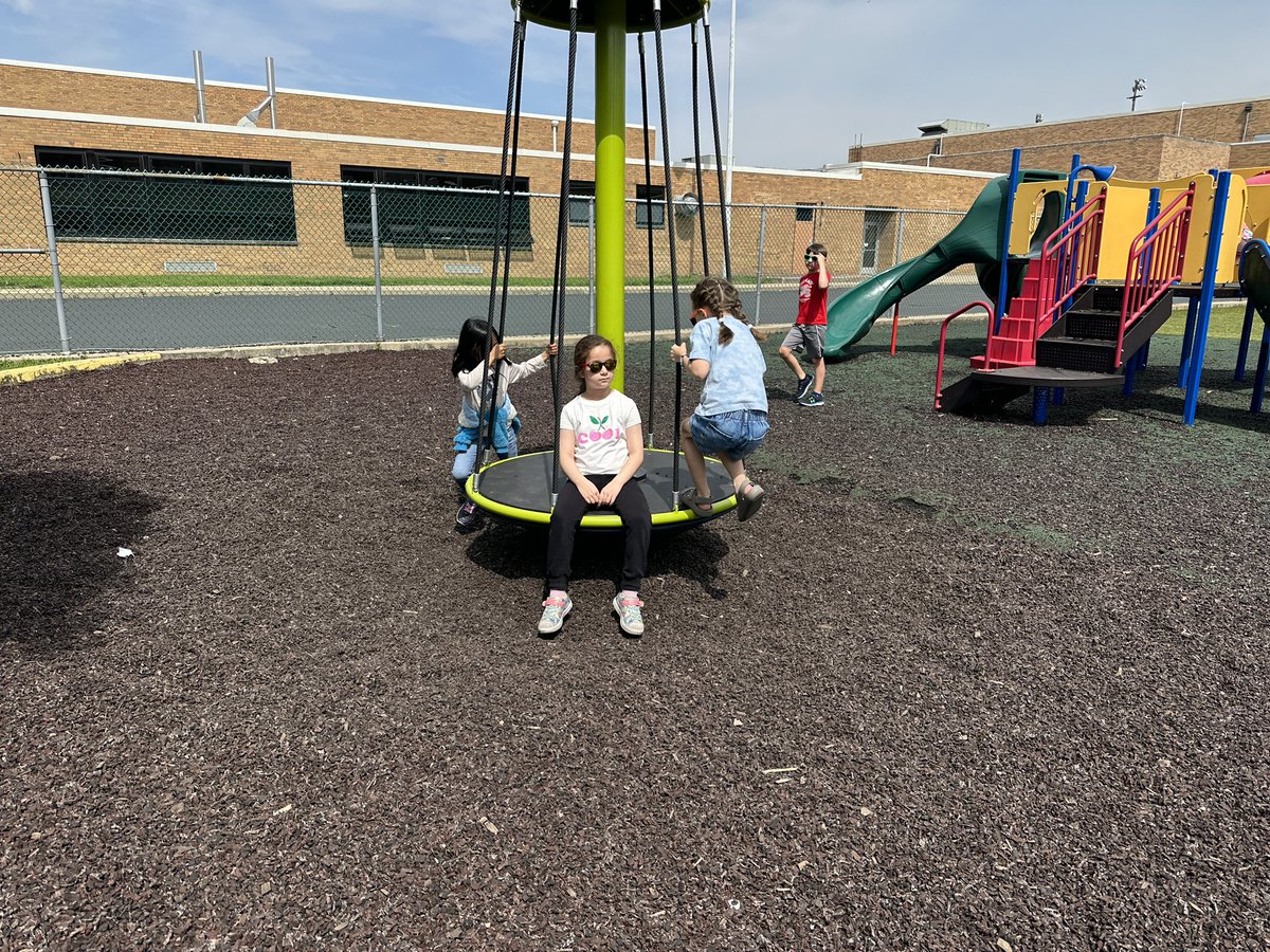 Today was the first day in our 10 day count down…Too Cool For School <a href="/Creeksidetweet/">Creekside ECS</a> #WEareLakota #NeedToSucceedCECS check out these cool shades!