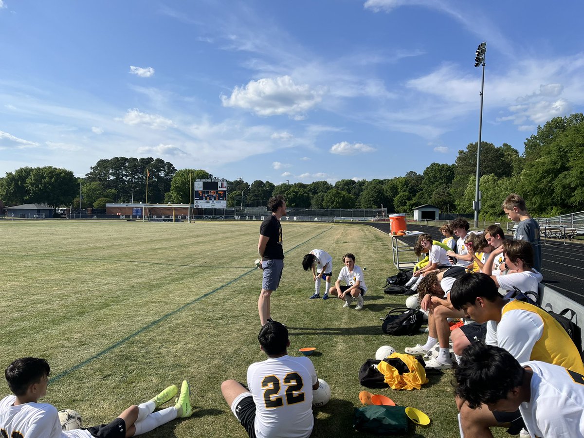 Coach Watkins tweet media