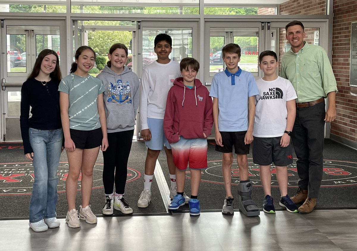 JAdams7532's tweet image. Couldn’t be more proud of our student leadership students as they presented to parents from their perspective as life of a 6th grader @SaxeMS