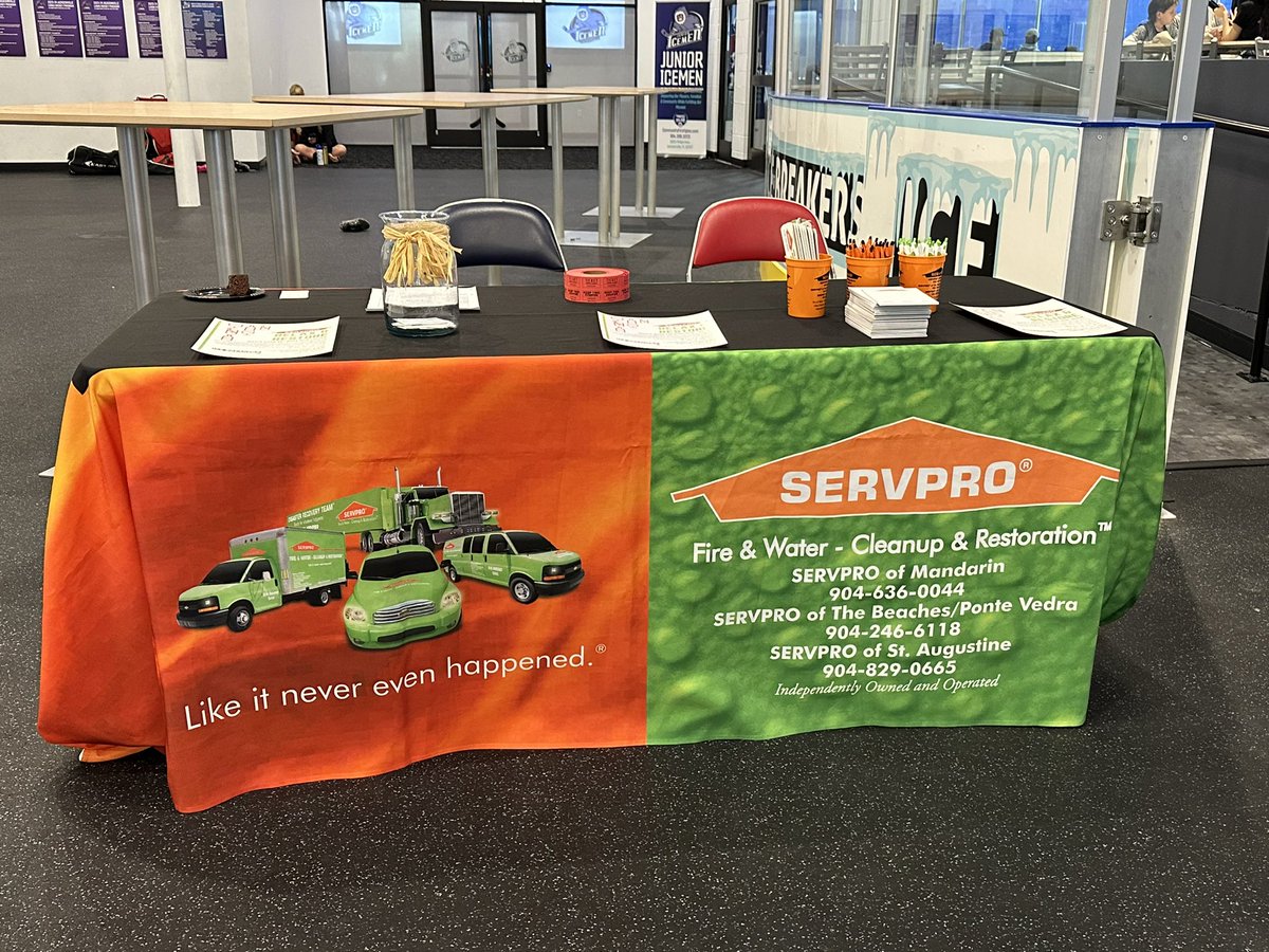 SERVPROJaxBeach's tweet photo. Ready for our #RelaxandRestore #HappyHour event this evening with the @JaxIcemen at their new practice facility  @CommFirstIgloo and restaurant #icebreakers! #TeamSERVPRO #Icemen https://t.co/z9zJx5oM3x