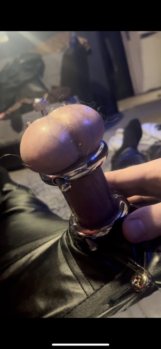 RubberMank's tweet photo. Stretching my balls, wearing leather #ballstreching #ballstretch #gayballstretch  #gayballtorture #maleballtorture #gayporn #gayballs #gaycbt #gaycockandballtorture #gaybdsm #gaywank #gayBallbusting #gaybating #tiedballs #tiedcockandballs #gaykink #gayballpain #gaycumcontrol https://t.co/ACONX8xd7z
