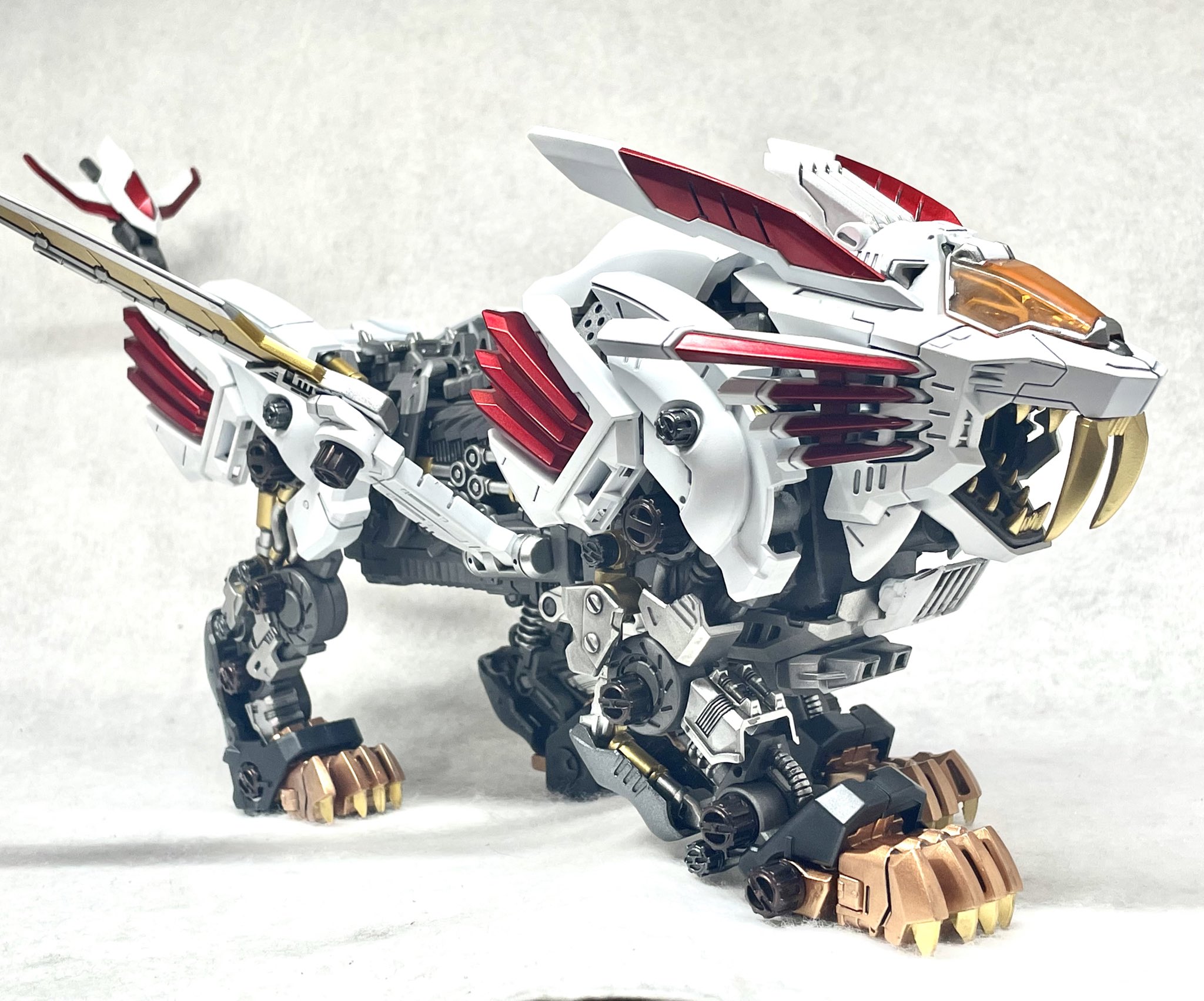 ゾイドインフィニティ 限定 ブレードライガー ミラージュ カノン仕様