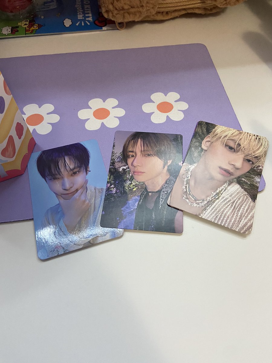 absolfi's tweet photo. @korkstl i finallyyy pulled beomgyu and a diff soobin pc!! thank u for picking the right album:D https://t.co/dfjJHR5eky