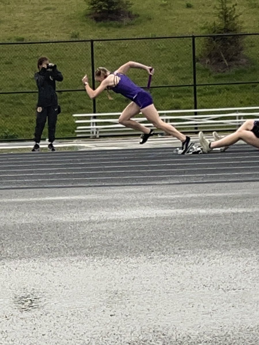 WHS_Girls_TF's tweet photo. 4A State Qualifier Meet

Distance Medley Relay

McGee, Jones, Rees, and Wurth finish in 4th place with a time of 4:31.63 https://t.co/OZa9Rl4Ui2