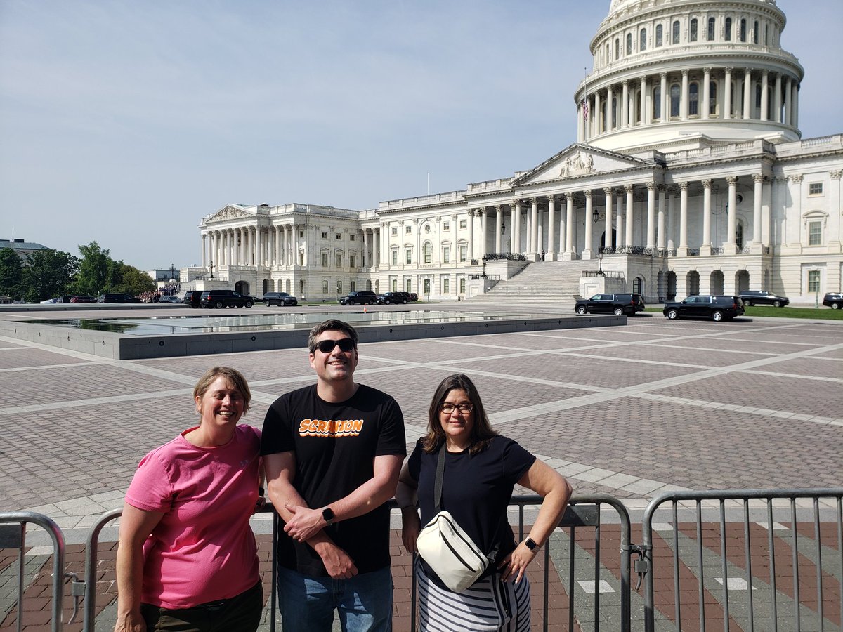 15Swarmie15's tweet photo. #Bus 3
@2023SMSDC https://t.co/etBJHZuEYh