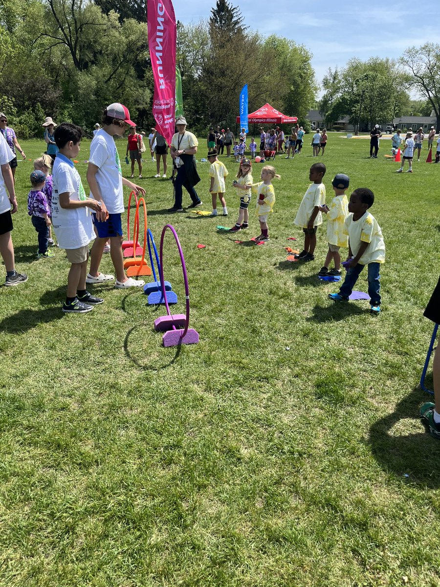 ECofBPS101's tweet photo. Such a great day for showing off our skills! Thanks @rotoloms and @SpecialOlympics  for a great day for our young athletes event! https://t.co/vr3N7WGfEl