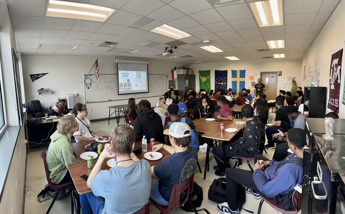 Lewisville FCA tweet media