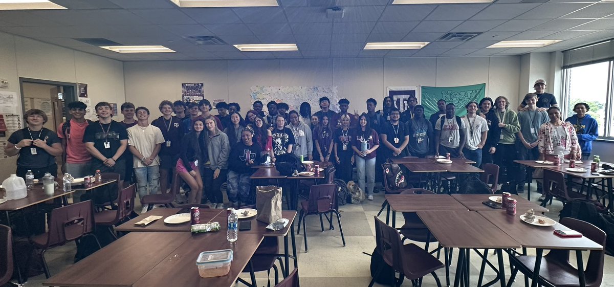 Lewisville FCA tweet media