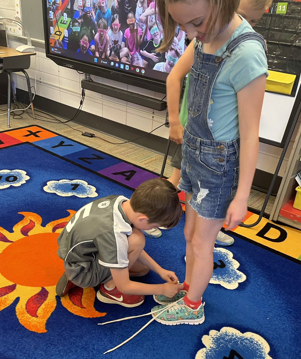 Monica Moriarty (@mrsmoriarty10) on Twitter photo This is a FRIEND! I love how these second graders always help each other. #itsworthit <a href="/WilsonHillElem/">Wilson Hill Elem</a> This is a FRIEND! I love how these second graders always help each other. #itsworthit <a href="/WilsonHillElem/">Wilson Hill Elem</a>