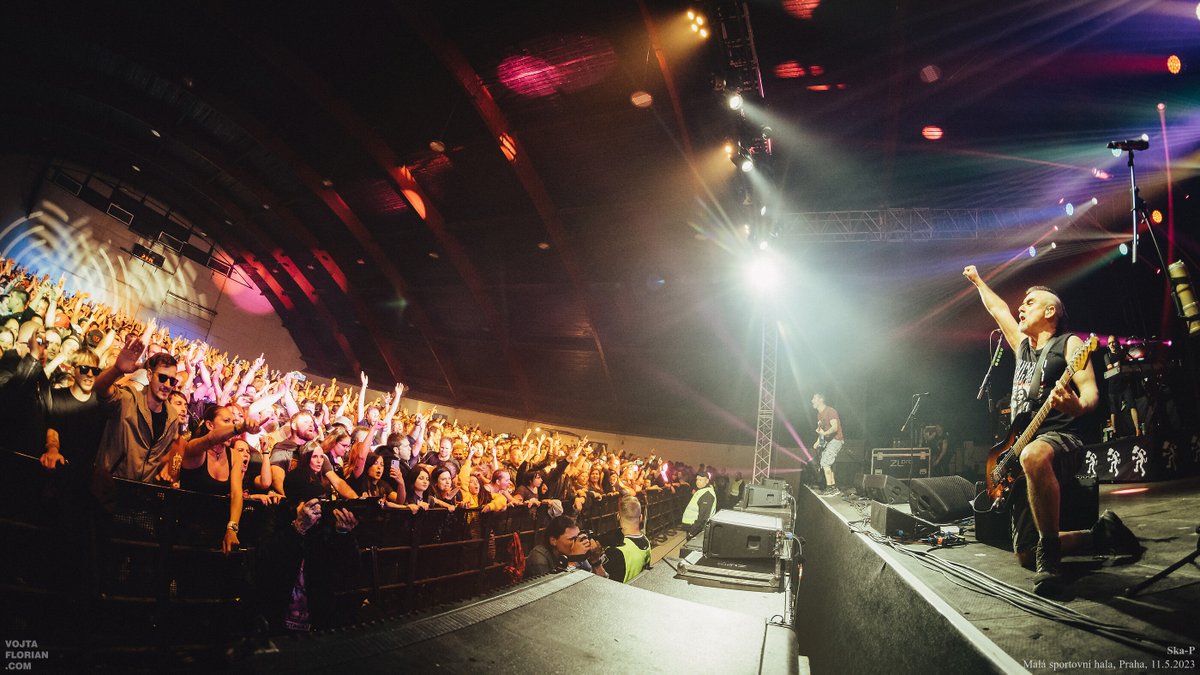 Huggi's tweet image. #photoreport @skapoficial @Fast_FoodSka 2v1, 11.5.2023 vojtaflorian.com/2023-05-11-ska…