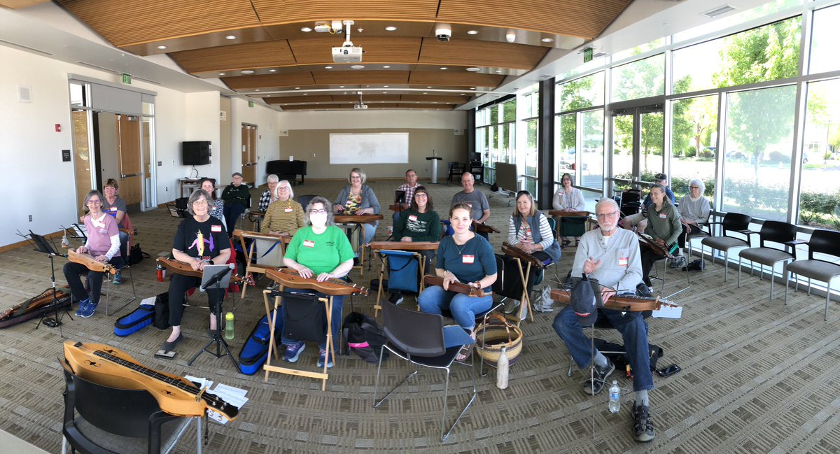 BingFutch's tweet photo. Great times in Richland, Washington yesterday! #mountaindulcimer #RemainSeatedPlease #learntoplaymusic #livemusic https://t.co/c9BqmmHaw9