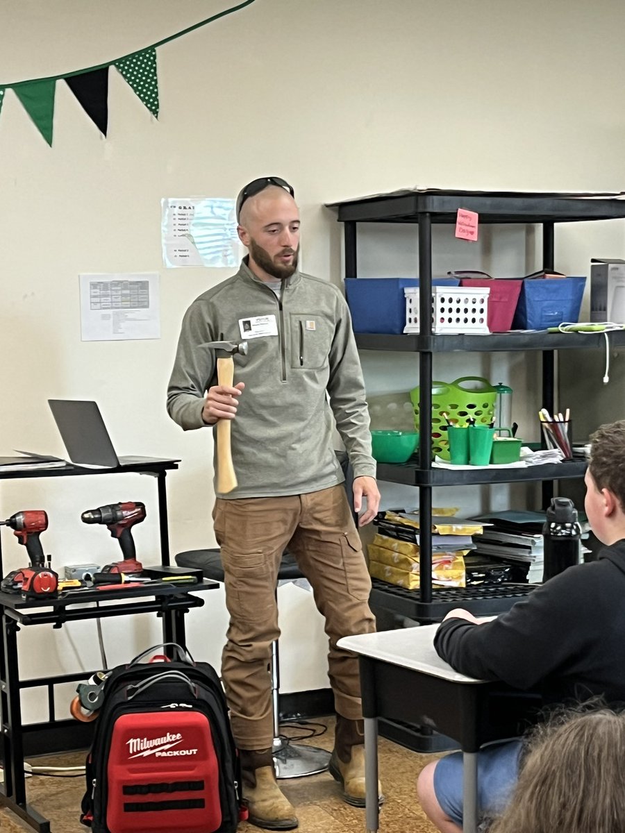 GMS7thmath tweet media