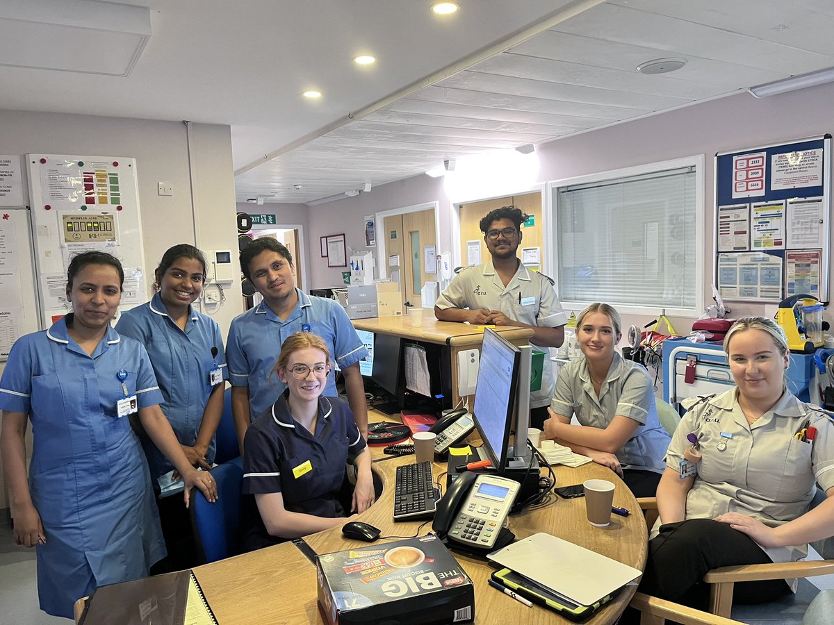 Mel Chambers tweet media