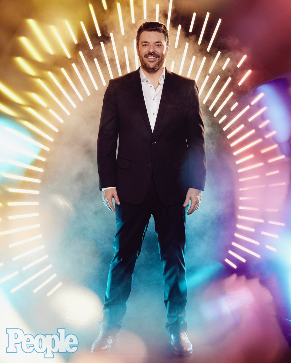Hanging out at the <a href="/ACMawards/">ACM Awards</a> red carpet. FREE to stream live on <a href="/PrimeVideo/">Prime Video</a> and the <a href="/amazonmusic/">Amazon Music</a> channel on Twitch at 6pm CT/7pm ET. #ACMawards

📸: <a href="/katiekauss/">Katie Kauss</a>